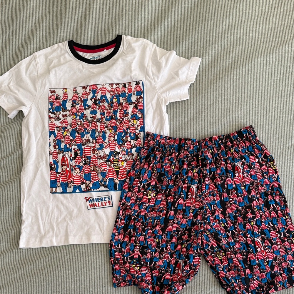 Where’s Wally Kids Pajama Set
